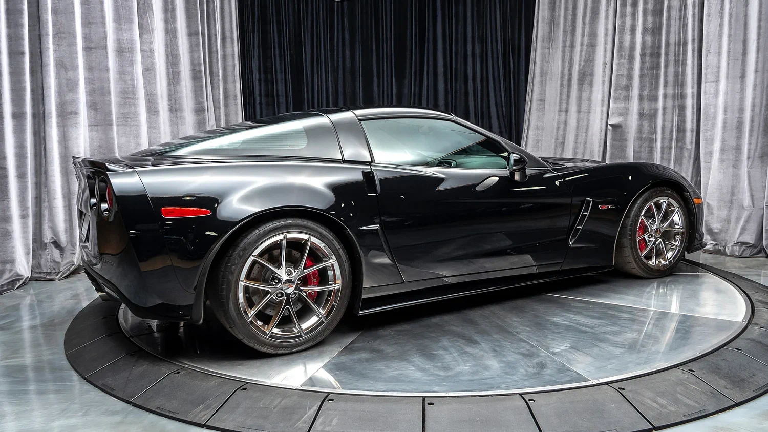 Corvette Generations/C6/C6 2013 Z06-3LZ Black.webp